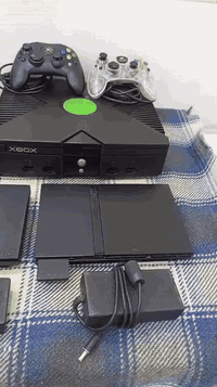 ((( السلام عليكم ))) اخوان اتاريات مفاحصهن للبيع  وبل عافيه للياخذهن تحياتي للجميع (***********)
