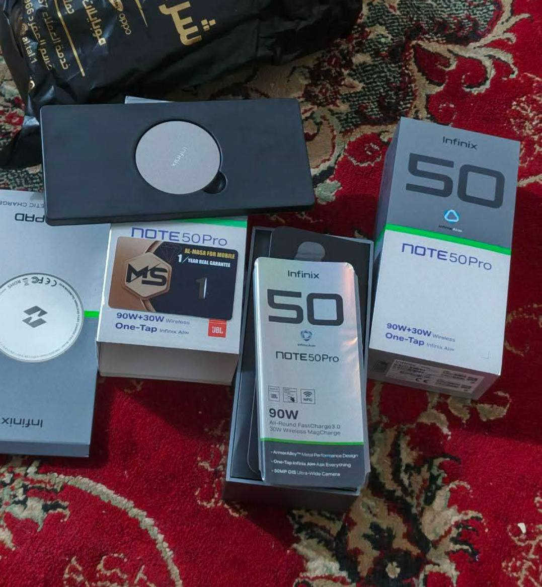 انفنكس نوت 50برو للبيع او المراوسة بايفون 11برو ماكس نظيف
ذاكرة 256 غني عن التعريف مواصفاتة عالمية 
استعمال قليل غراضة موجودة كارتونة والشاحنة والشاحنة الاسلكية وكفرة 
السعر 270 للستفسار ***********واتساب فقط
