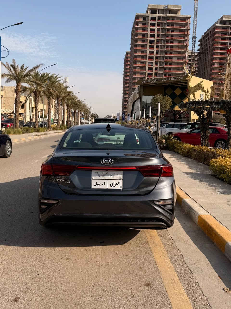 كيا فورتي موديل 2020
لون فيلي 
وارد أمريكي 
( بيها صبغ قطعتين جاملغ مع بنيد ) الحادث خفيف مو بچم ) 
محرك 2000 دوش 
ماشية 61500 Mi
رادار امامي
نوقف ذاتي
شاشة كبير
كامرة خلفي
تحكم إستيرين جهتين
نظام كير أوتوماتيكي +عادي
نظام قيادة ( اسبورت ايكو عادي
محرك +كير 
مكفولة شواصي ولغد مكفولة شركة
بدون ايرباك
كل نقص مابيها السيارة 
وسياره الله شاهد عليها ادامه كامله 
صدر جديد +بوليش ونانو سياره مال بيت …
السعر 13500$ 
مكان السياره ( اليرموك / الداوودي ) 

***********
