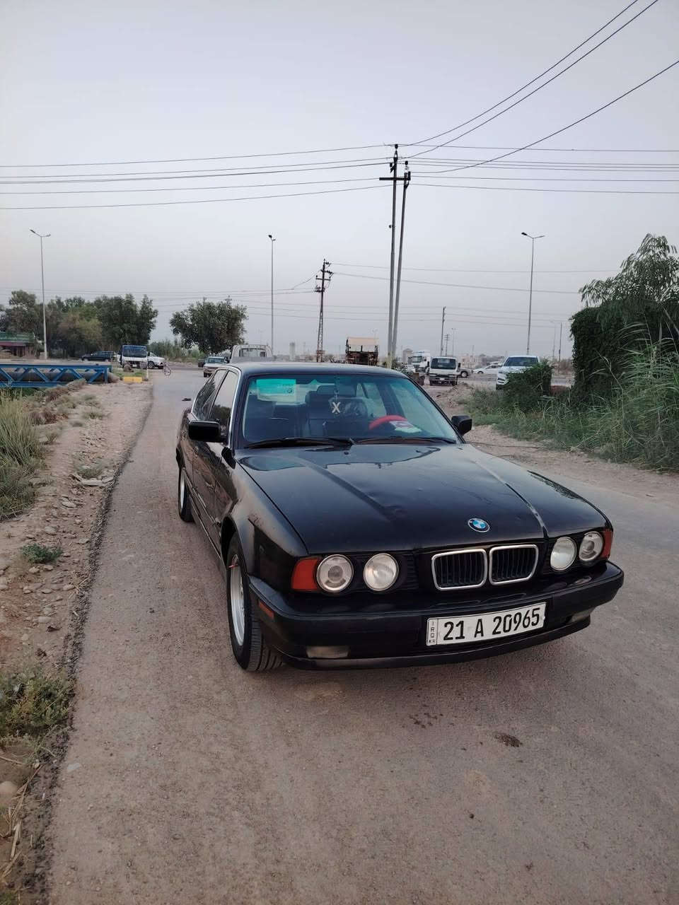 سلام عليكم BMW 1992
مكينه 6 مسكر كير حداديه تخم تايرات كفاله تبريد ثلج سيارا خير من الله جاهزا ع اخر حبايه مابيها كل نقص سيارا تحتوي ع منظومه غاز  كير عادي رقم سليمانيه جديد سعرها 48 وبيها مجال رقم *********** العنوان واسط قضاء العزيزيه

