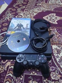 بلي فور • يد اصليه • نضيف