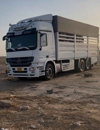 اللبيع ‭٠٧٨٢ ٥٦١ ٠٧٧٩‬