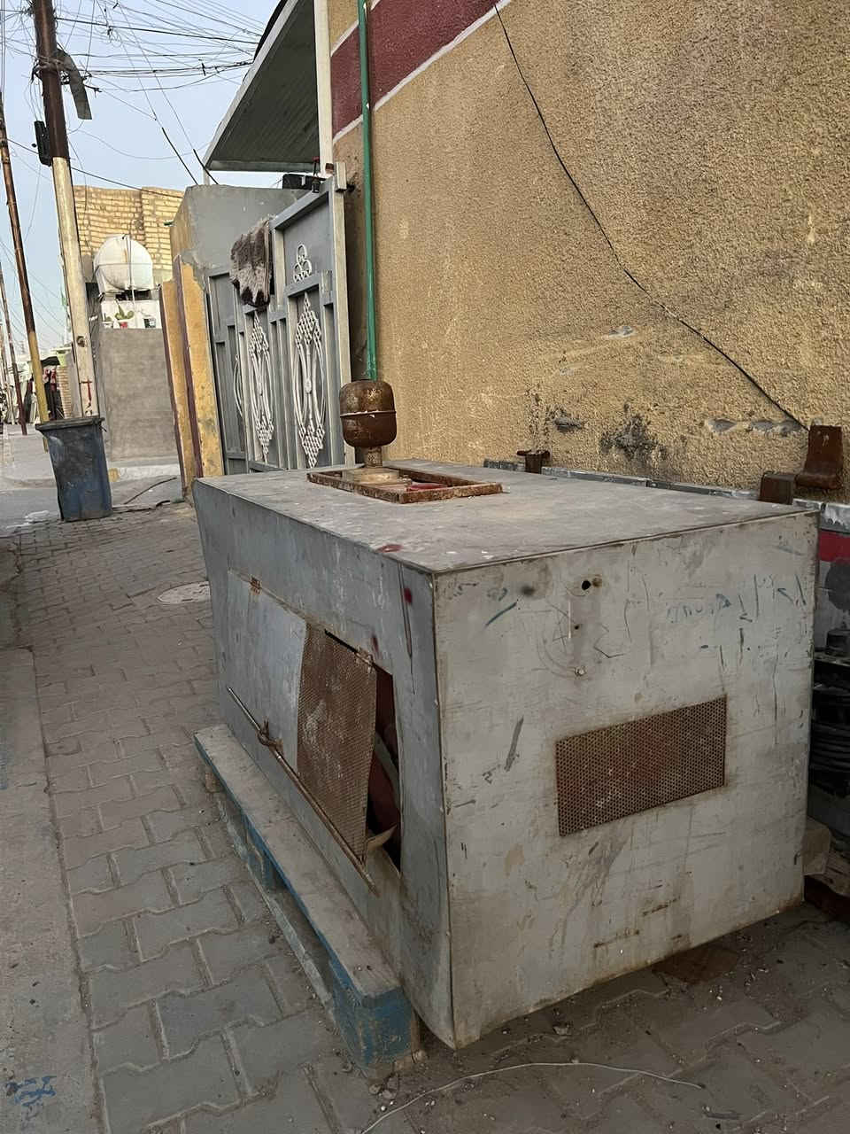 ‏سلام عليكم مولد للبيع ‏ياباني ‏بلادي ‏ما مفتوح ‏العنوان ‏بغداد ‏الاستفسار ***********
