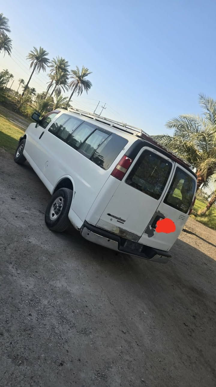 سفانه مديل ٢٠٠٧ رقم بصره انكليزي جاهزه السعر ٩٠ بيه مجال ***********
@
