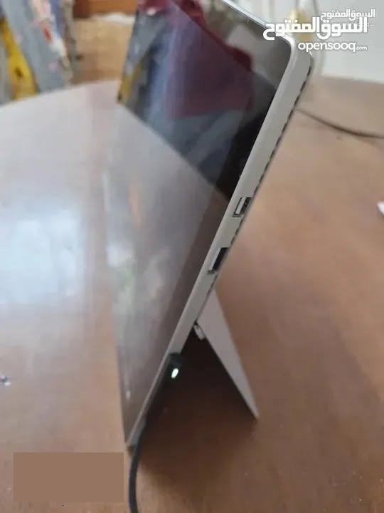 السلام عليكم اخوان توجد لابتوب & تاب microsft surface pro3 الغنية عن التعريف
المواصفات( اخوان المهتم يتواصل عل الواتيس لان ماعندي وقت للتعليق ويتدلل)
- المعالج COR i5 السريع جدا الجيلth4
- مع كارت الشاشة انتلINTEL HD
- ( 2336x1440 ) ( HD Display with LED 12.6 2K
- الهارد 128 كيكا ssd samsung
- ممكن اضافة رام خارجي لغاية 500كيكا
الرام كيكا 4 DDR4جيجا
CAM Hd -BT – امكانية ربط HDMI ....الخ
- البطارية ممتازة جدا
-اداء خرافي الجهاز جاي من امريكا (باله) ....
فقط توجد ضربة على الحافة العلوية اليسرى للشاشة والفطر غير موثر تماما عل الاداء قمت بايقاف اللمس وتعمل على الماوس الوايرلس بسلاسة عالية
- بدون الشاحن
ماوس وايرلس ويندوز 10 برو اصلي مفعل من مايكرسوفت + برامج مفعلة ينفع كثيرا للدراسة والتصفح
- سعر المطلوب 75 الف فقط ما يسوة الحجي
نهائي بدون عملة اللي يفيدة الجهاز بهذا السعر
وشكرا *********** واتس ايضا
