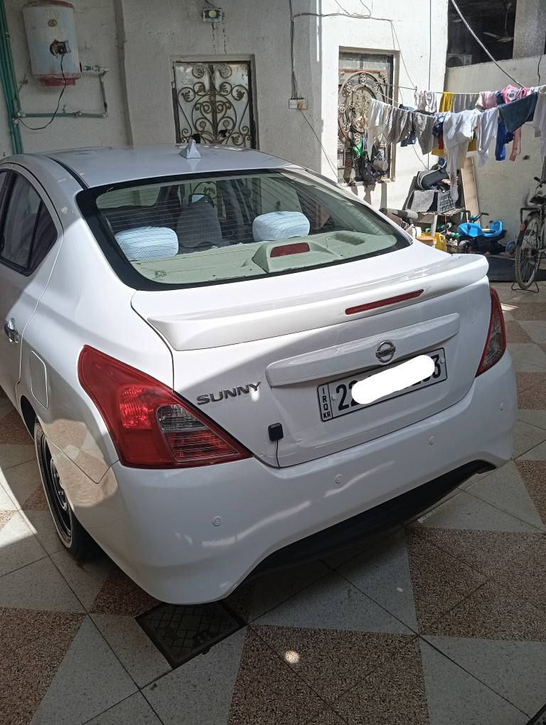 السلام عليكم نيسان صني موديل 23 هندي بليته زركه ترقيم جديد سنويه لل31 ماشيه 37الف سياره جديده وضع الشركه بيه 2قطع صبق بدون دواخل بدون ضربه بالخليج السياره كسر كارتون كفاله من الضربه والمكينه والكير والحداده وتبريد ثلج سياره مرتبه كلش بلوجكترات زنون ابيض بوش هورنات اريل قرش سياره جديده المكان البصره السعر 117بيه مجال قليل للشراي رقم *********** ملاحظه السياره شادله تخم تاير جديد خط ابيض البصرة, العراق
