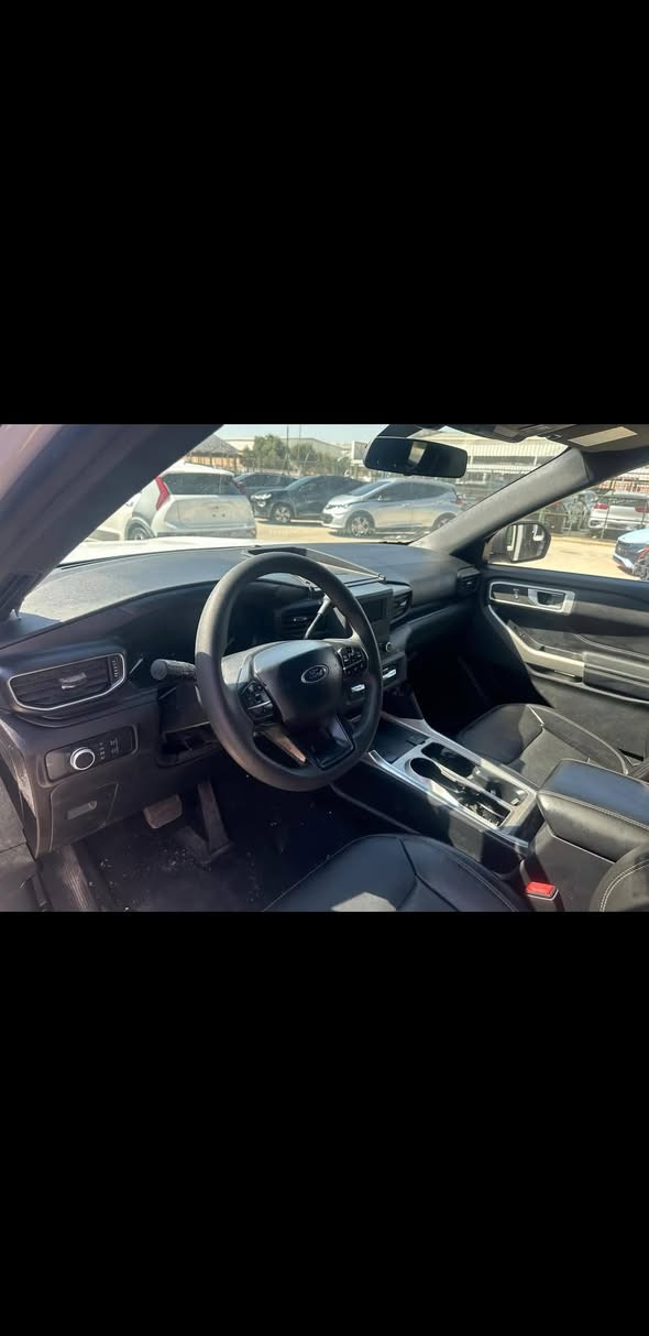 السلام عليكم فورد اكسبلور 6سلندر بوليسي موديل 2022 رقم بغداد بسمي ضرر صندوق فقط وسونار مرفق بالصور سعر (225) مكان السياره ديالى بعقوبه رقم الهاتف *********** ابو رقيه
