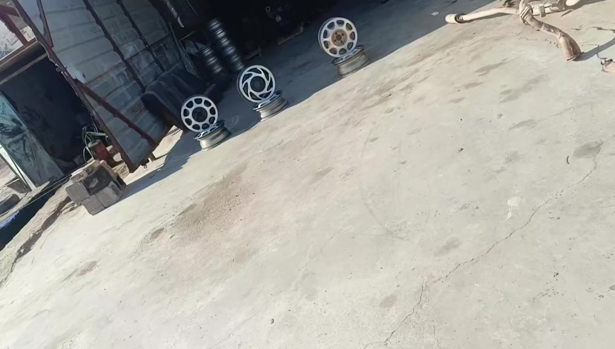 السلام عليكم     وصلتنه مجموعه مكائن  وكيرات شرط الشغل والضمان  كل الي تحتاجه موجود  الاسعار مناسبه 
من رخصه الادمن تم تفصيخ برنسات عدد2 متوفر لدينا كيرات مكاين مشط ستيرن  بريشر بور بريك حداديه كافه كماليات وادوات البرنس عام   جديد ومستعمل زورونا موقعنا ابو غريب الحصوه مقابل شركه الفارس  
رقم الهاتف     توفرت لدينا (خدمه توصيل لكل محافظات العراق)
***********
***********
***********
