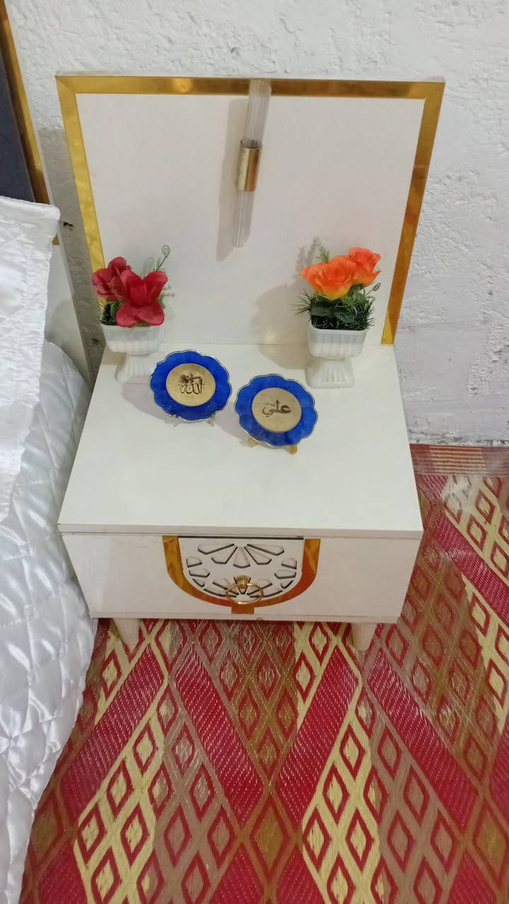 السلام عليكم اخوان
غرفة نوم تركية مستعملة 5 قطع وحدة من المساطر تصير جوة الفراش طاكة 
الموقع : بغداد الوشاش قريب على الاسكان
الرقم:***********
السعر:550 وية الفراش ب 600 وبيهة مجال
