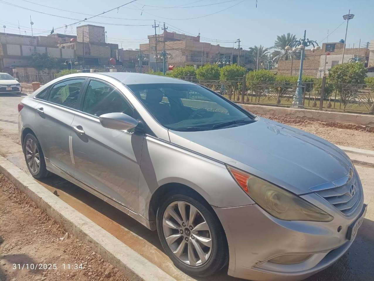 سلام عليكم اخوان سيارة للبيع موديل 11 خصوصي. بسمي. شخصين.  مكينه كير تايرات جدد صدر   إمامي خلفي  جدد وارد امريكي. وفحص. سونار. سيارة كامله اللة يشهد مستعجل على فلوس بسبب. البناء +9647764298909
