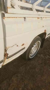 نيسان • ٩٢ • اوتوماتيك