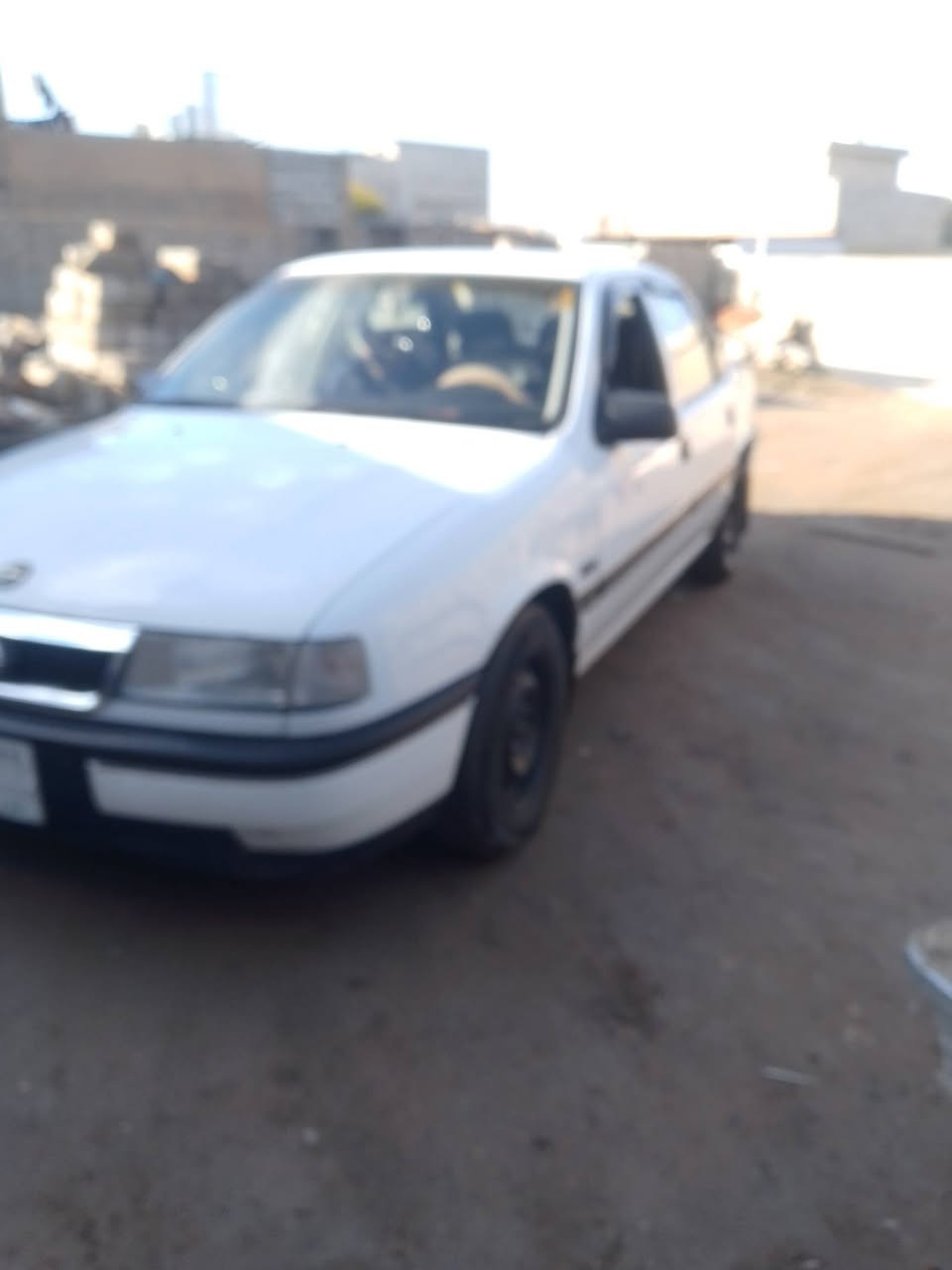 السلام عليكم
فكترا للبيع 
حجم 18
بدون صبغ 
محرك شرط 
كير شرط 
كوبون بانزين بيها 
السعر 55وبيها مجال 
للاستفسار /***********كورك
***********اسيا
