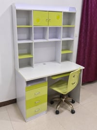 مستعملة • ٩ قطع • تختان نفر ونصف
