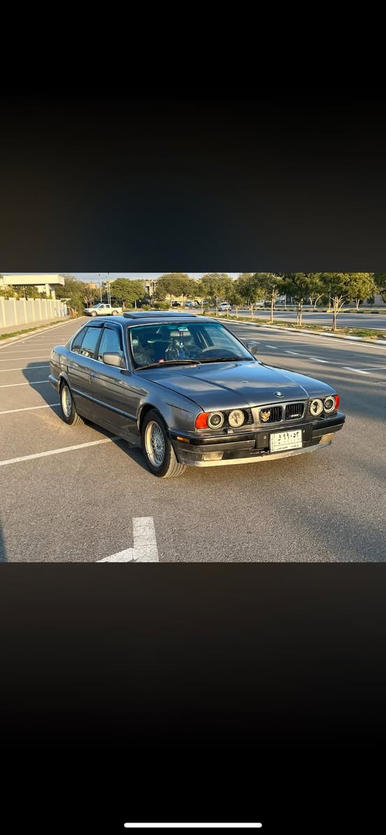 سلام عليكم بي ام ٥٢٥ مسكر كير ئوتوماتيك سيارة مةكفول كةفالة عامة مةشروع وطني سةنةوية جديدة ٢٠٢٨بسمي  كامل جاهزة  سيارة بشتر تحويل سعر٤٨ بي مةجال ***********
