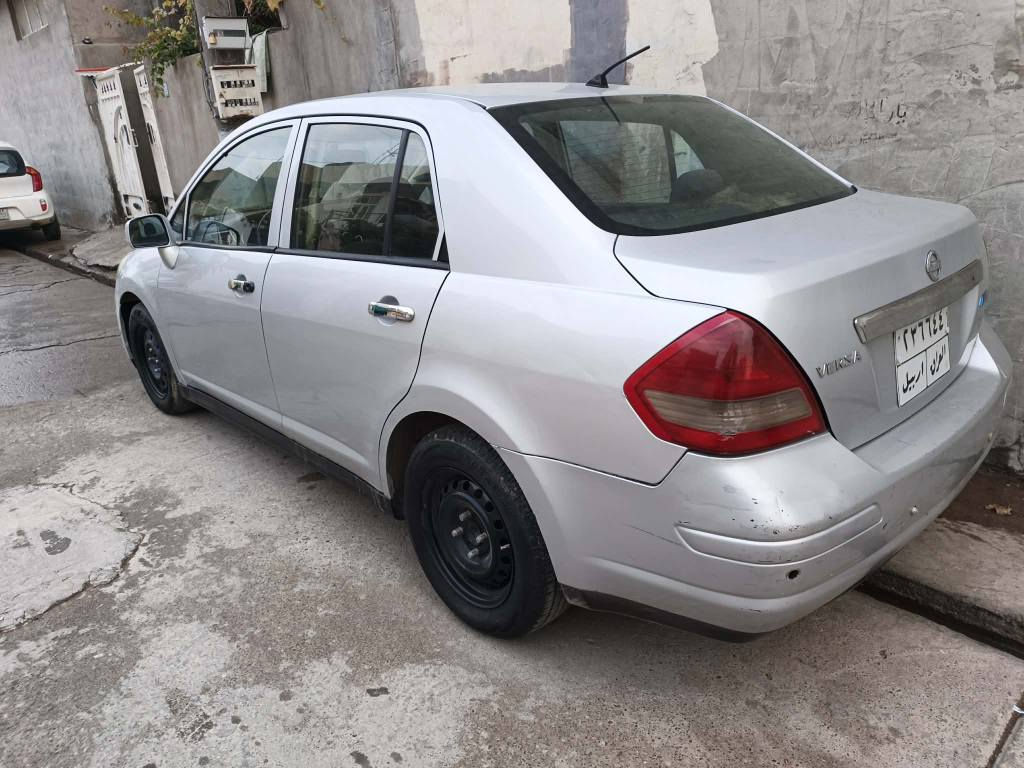 نيسان فيرسا ٢٠١٠
وةكو بوياغ
دوو بست لة دةركاي سةكن بوياغة سةنةوي تا ٢٠٢٦
مليون وجوار سةد هةزاري لةسةرة كيرو مكينةي بةشةرتة
نرخي ٩٠ وةرةقةو مجاليكي زور كةم ناونيشاني هةولير
*********** ديبيس, كركوك
