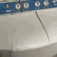 غسالة للبيع جديدة  كما موضح بالفديو ، السعر 125 الف وبيها مجال للاستفس...