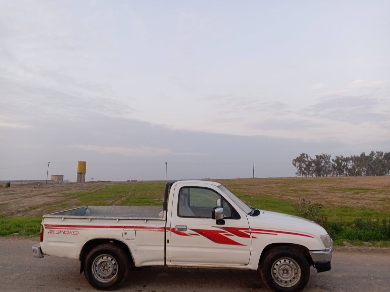 سلام عليكم
بيكب تويوتا للبيع موديل 2000 رقم صلاح الدين مشروع وطني سعر ٧٧ورقة مكان كركوك _داقوق 
***********
