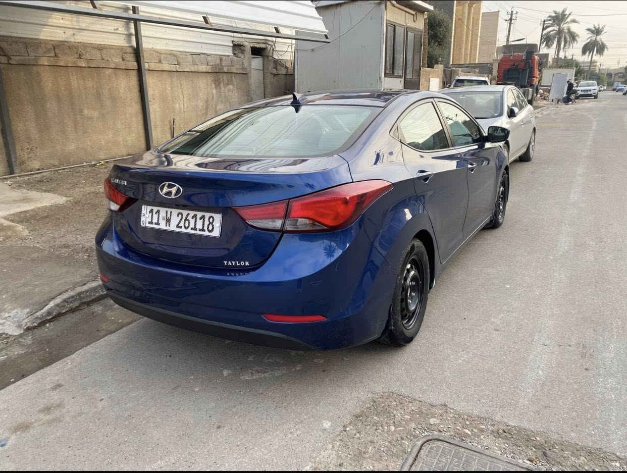 السلام عليكم النترا وارد امريكي 2015 
السعر 100 
مكاني بغداد 
***********
تفاصيل بالسونار
