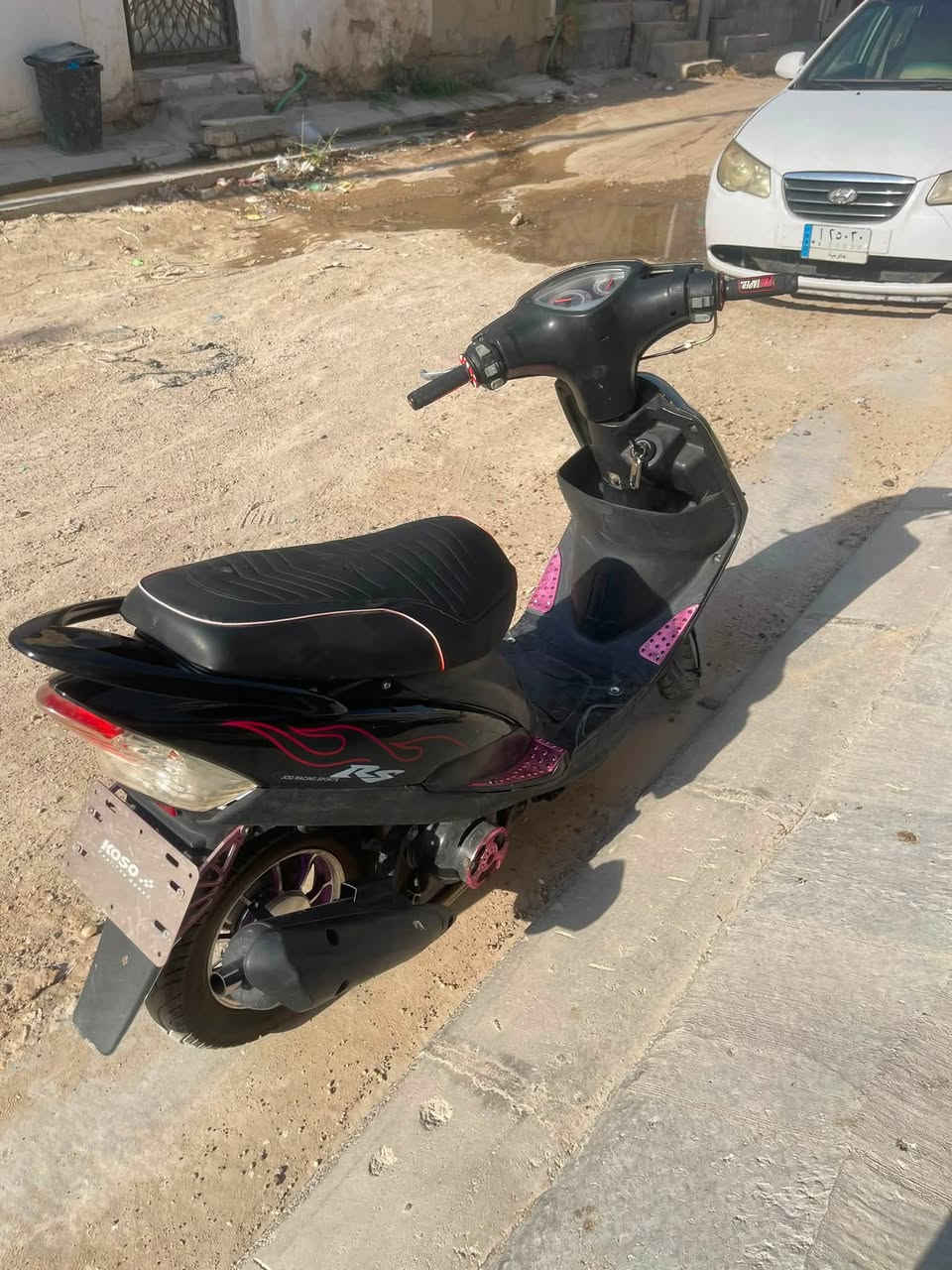 سلام عليكم ....
ماگس عدلة 

 

مفولة تزويد شوفت عينك 

شلعة ومعدل 

كلجات رياضي اصلي 

ويالة وزن ثقيل  

بوشة 55 

صالنصة FM 

كهربائيات كلهة شغالة 

مشكلتهة (براغي الكور طاكة فقط)

سعر 550وبيهة مجال 

شراي واتساب👈🏽*********** بيع او مراوس شعندك نزل
