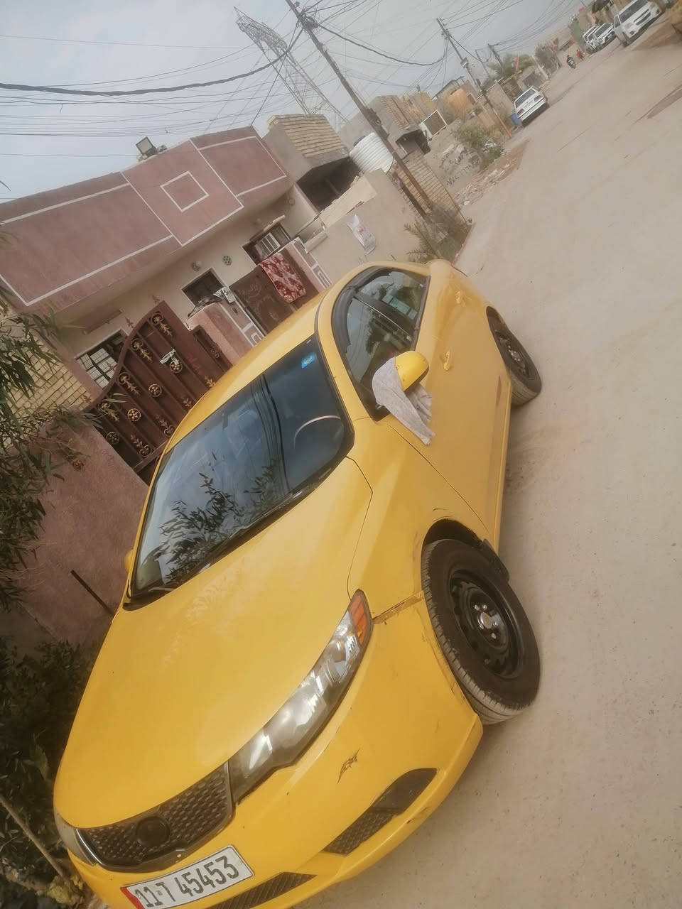 سياره للبيع موديل 2010سنوية جديده ل2030ب اسمي الشراي يتصل على الرقم للاستفسار *********** السعر 85بيها مجال للشراي سياره مال جناي مو بيع شراي
