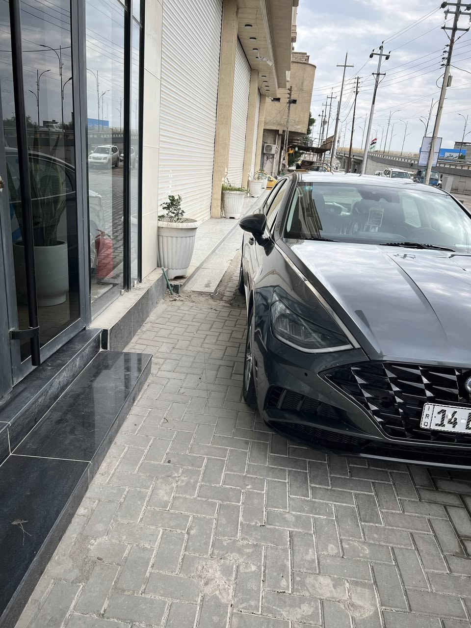 سوناته امريكي موديل 2023 حادث بس بنيد وبارد على كد شبر بل جاملغ والباقي كفاله بصره بسمي  مكينه كير تبريد كفاله    مكان البصره سعره 170    مكينه 2500 المرغوبه بيع او مراوس   ***********
