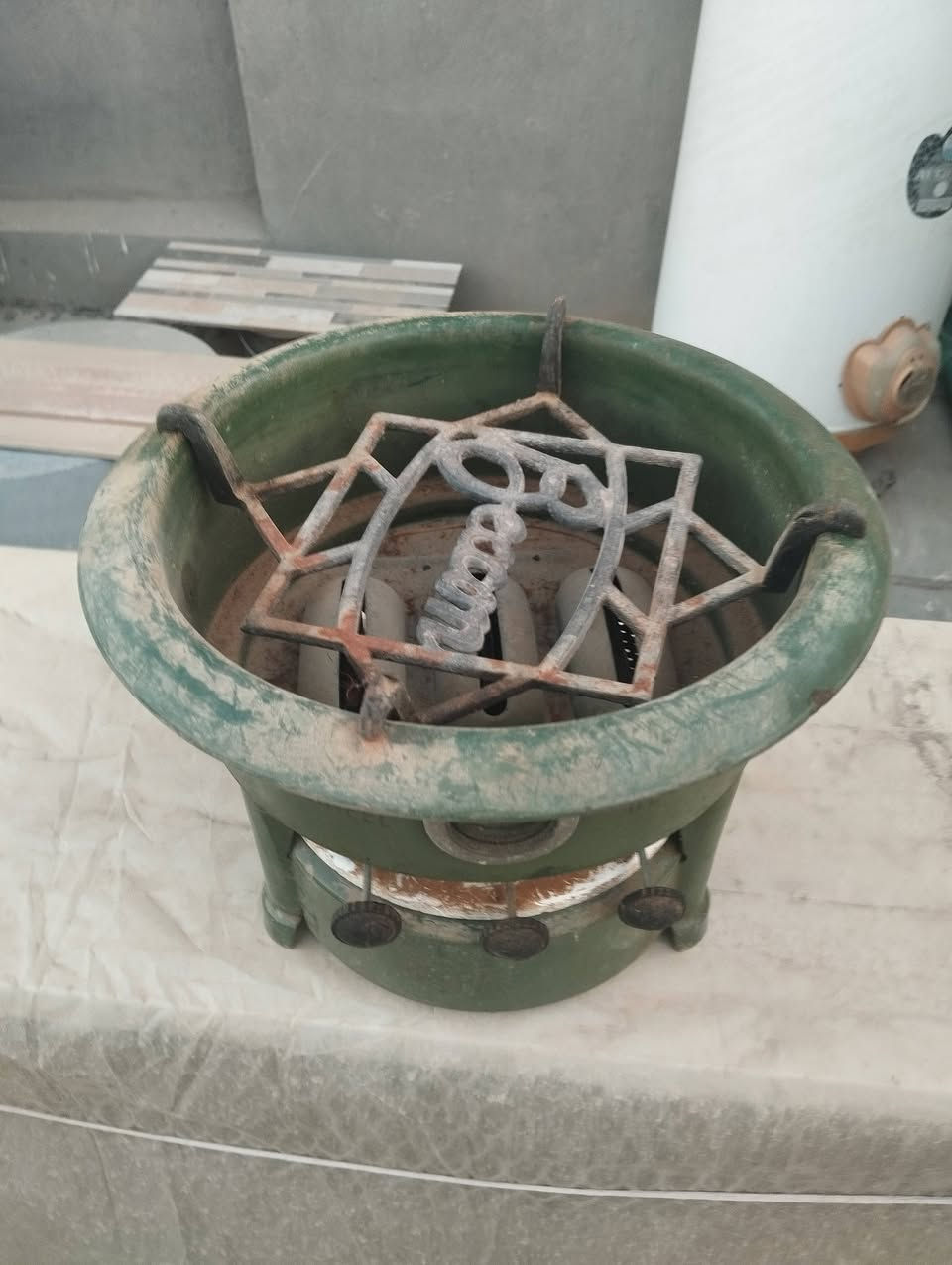 للبيع السعر 125 ألف
للتواصل الاتصال  فقط       ***********  ألف 
او  وات ساب.  .... فقط
