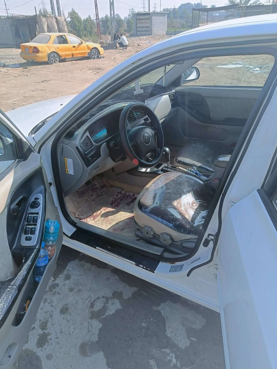 سلام عليكم النتره 2001xdللبيع سياره خير من الله كامله من كلشي رقم بغداد سنويه لل 29 تدفئه تبريد كير مكينه ضربتهة جامرلغ الوره عكس الساق فقط السعر 67بيهة مجال للأستفسار ***********عنواني ديالى بعقوبه
