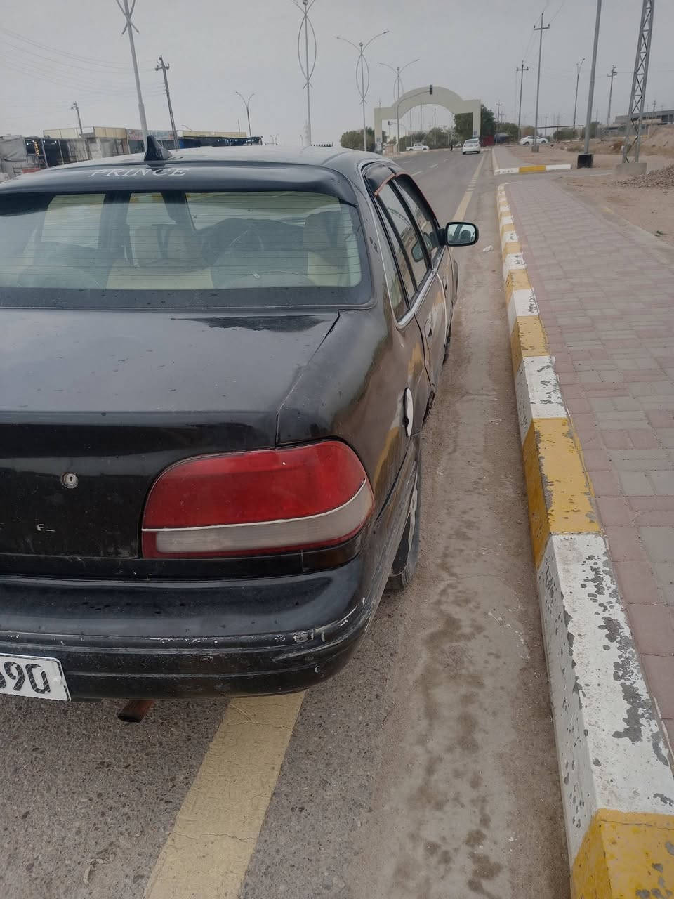 للبيع فراشه 1996رقم انبار هزه وسنوه لل27 كيرعادي مكرك نضيف سعر 25وبيهامجال مكان سياره عامريه الفلوجه ***********
