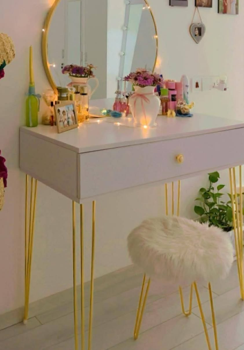 مێز تەوالێت بۆ فرۆشتن
دەست کردە
قاچەکانی ئاسنە
ناو چەکمەجەکەی بەش بەش کراوە بۆ جیا کردنەوەی میکیاج
تەپلەکی لەگەڵە
نرخی ٦٠ هەزار و معامەلە

پارێزگای هەڵەبجە


**إذا كنت صاحب هذا الإعلان وتريد حذفه لأي سبب، رجاءا أرسل رسالة إلى الدعم الفني**