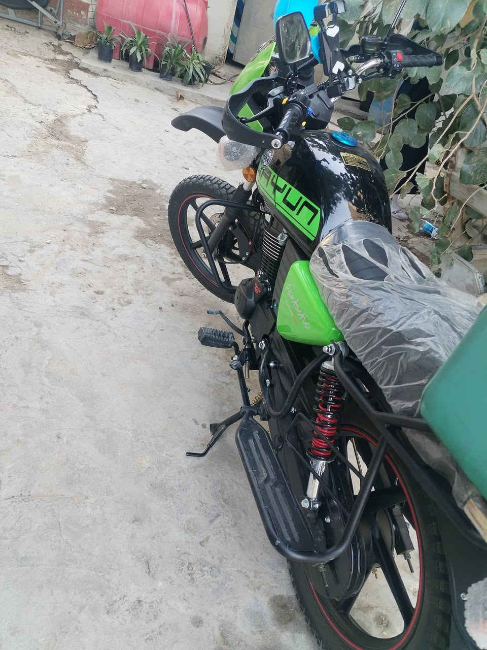 دراجه دايوان جبلي للبيع ماصارله سبوع من مشتريها رقمها رابيل شراي خاص ***********
