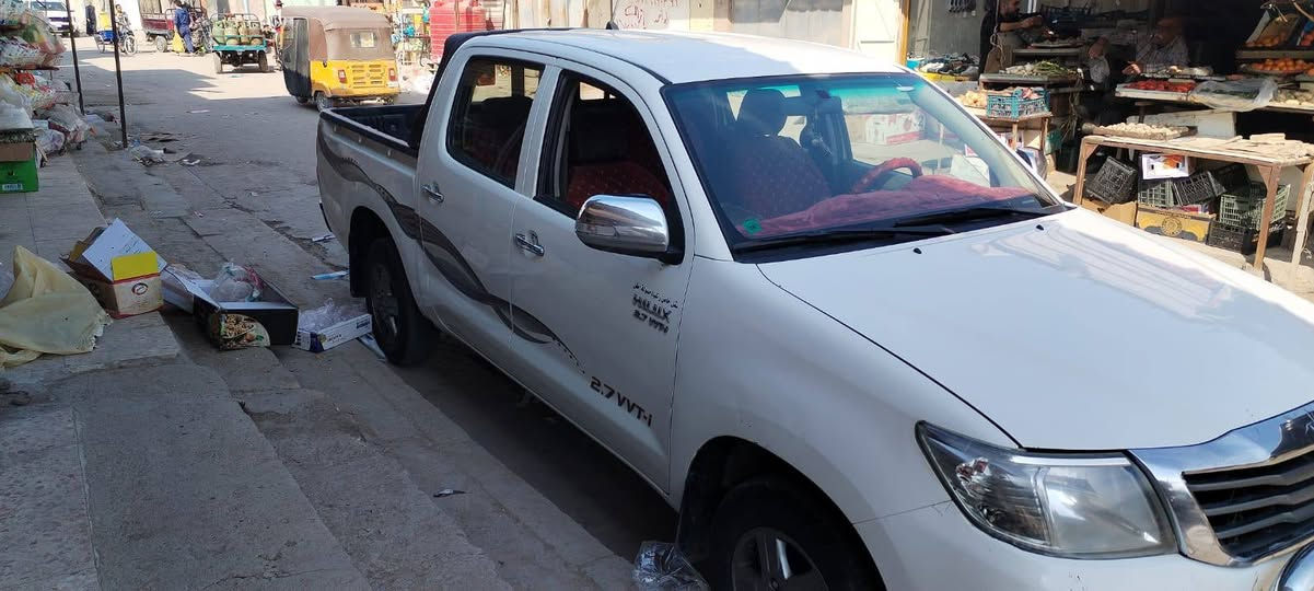 بيكم فلاونزه موديل ١٣ كفاله عامه من الضربه والصبغ والتبديل محرك مكفول حداده جديده تبريد ثلج السعر ١٨٥ وبي مجال لشراي العنوان البصره الدير الاتصال ***********

