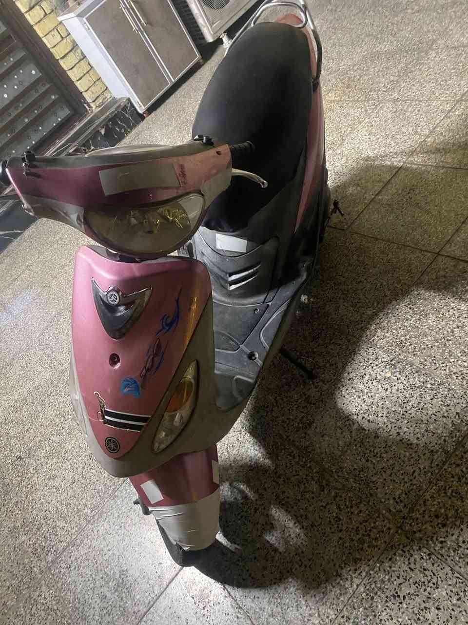 دراجه ماكس منغولي للبيع دراجه شغاله نظيفه لايتات اشاير يمنه يسره شغاله مكينه نكره سلف وهندر مكينه خرسه دراجه كامله العنوان بغداد الشعب حي التجار قرب مدرسه بلقيس للاستفسار على ماسنجر او ***********
