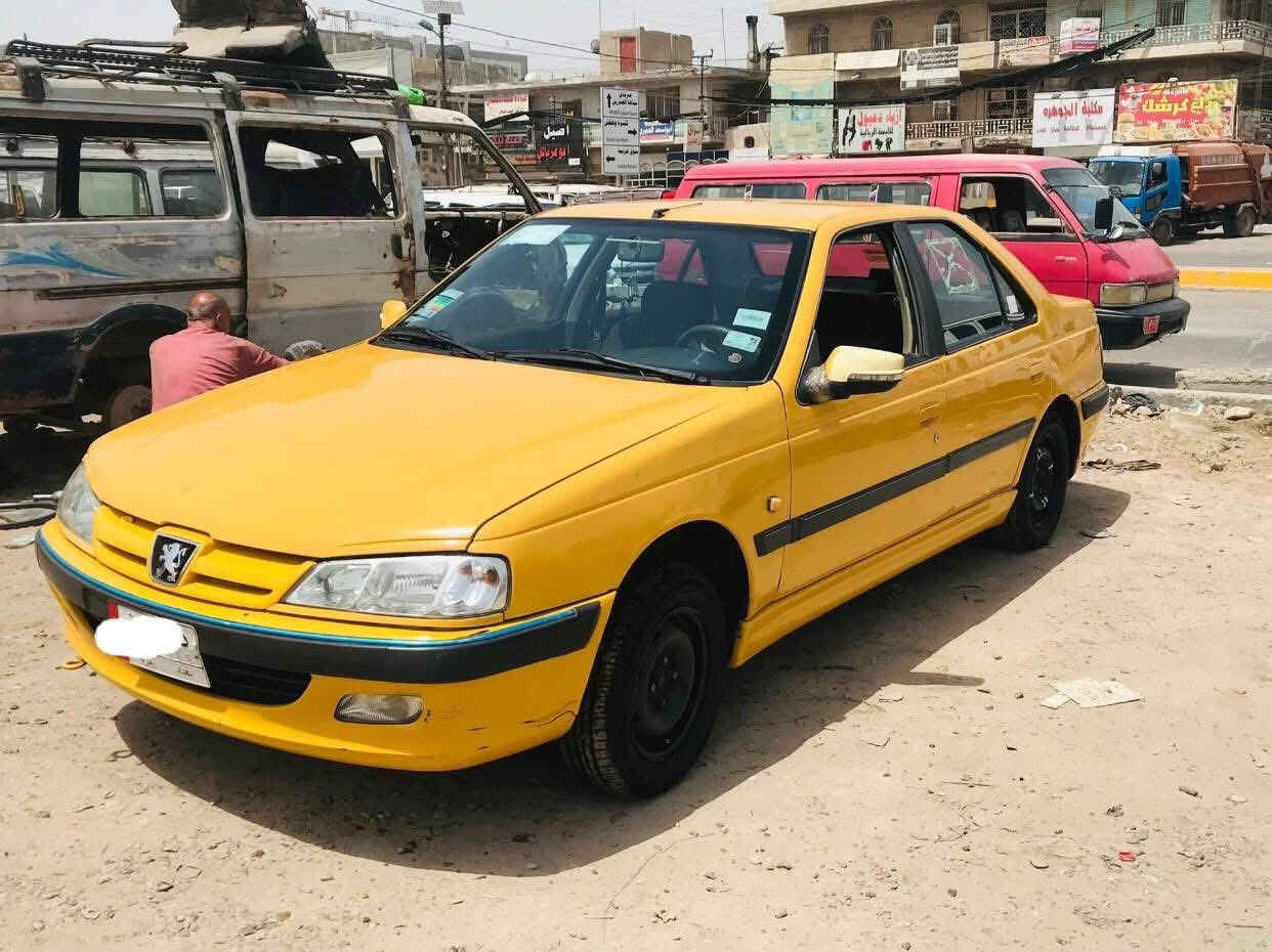 السلام عليكم بيجو بارص للبيع موديل 15 بيه بارد بل جاملغ الخلفي الايمن السعر ٤٨ (السنويه بسمي تحويل ثاني يوم)المكان مدينه الصدر رقم ***********
