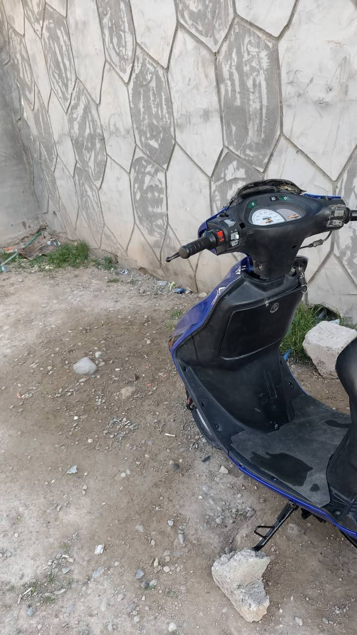 السلام عليكم دراجة (فور تي فحل) للبيع كهربائيات كلهة شغالة مكينة نظيفة دراجة كلش حلوة السعر 425وبيهة مجال مكاني جلولاء للتواصل مراسلة الصفحة او الاتصال على الرقم (***********)
