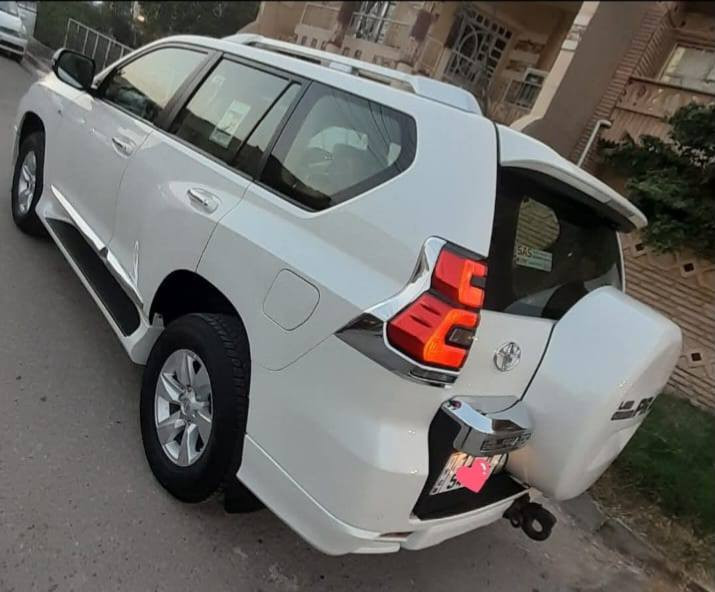 السلام عليكم برادو موديل 2020 فئةTXS خليجيه رقم بغداد وكالة ساس مكفوله من الصبغ والبارد موصفات فول واحد ع واحد كشنات جلد اصلي كراسي كهرباء عدد اثنين محرك 6سلندر دبل تانكي ماشيه 80 الف السعر 43000$ رقم التلفون ***********
