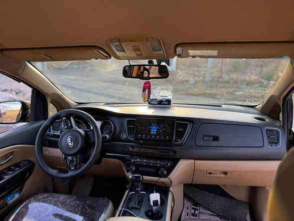 السلام عليكم 
كيا كرنفال 2016    للبيع 
مواصفات  LX معروفة الموصفات مالتها 
ماشية 216 الف   كيلو متر 
سعرها  170  $  ورقة وبيها مجال
گير ومكينة وكهربائيات ضمان شرط ترايك وين ميعجبك  رقم اربيل رقم جديد  شرط التحويل والغرامة
للاتصال ***********
