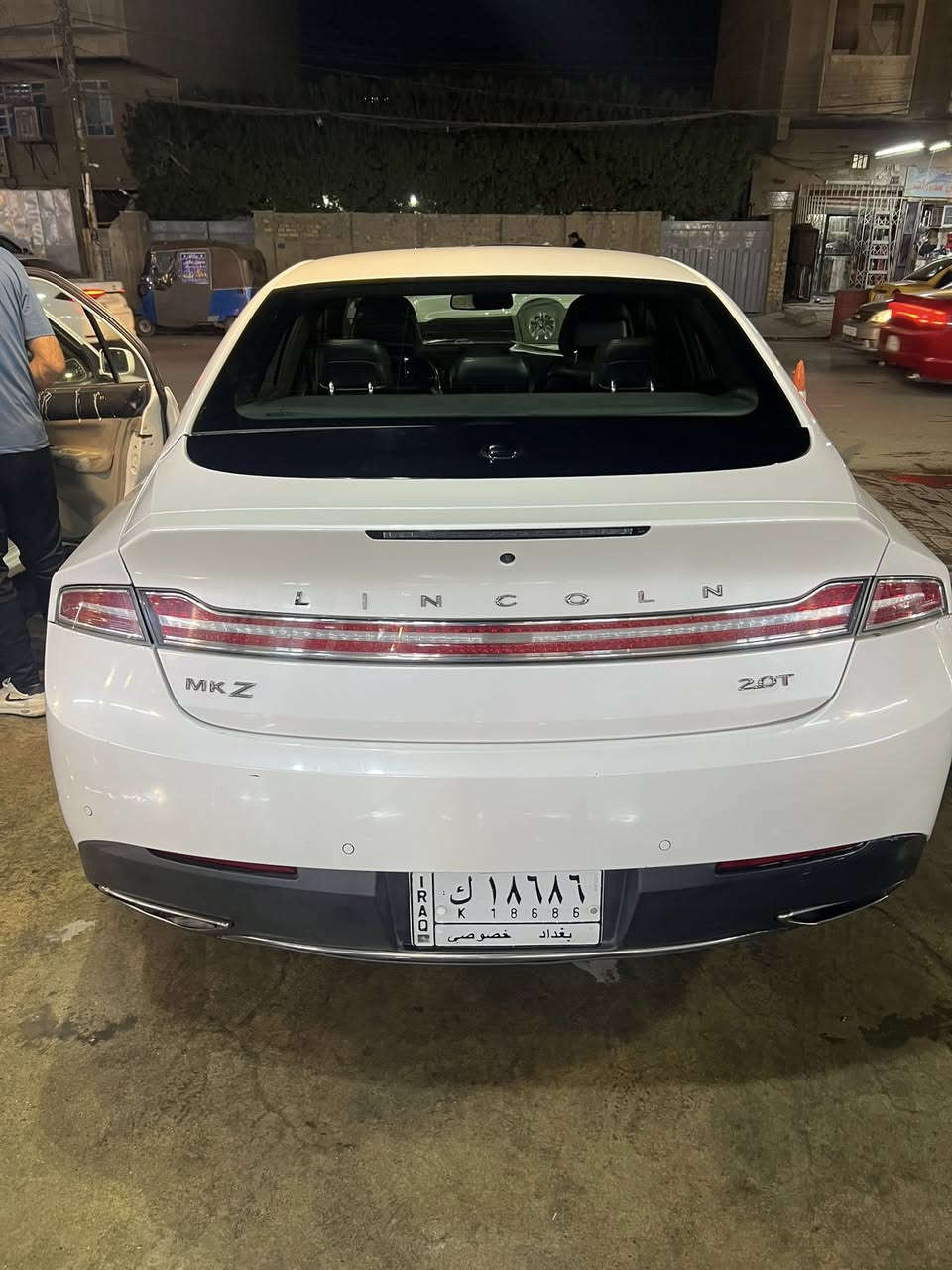 سلام عليكم فورد لينكولن موديل 2017 بغداد سيارة جديدة ماشيه 90 الف 
بيها بابتين مصبوغه العبري ولي وراه 
مكان بغداد الامين الاستفسار الاتصال 
***********
