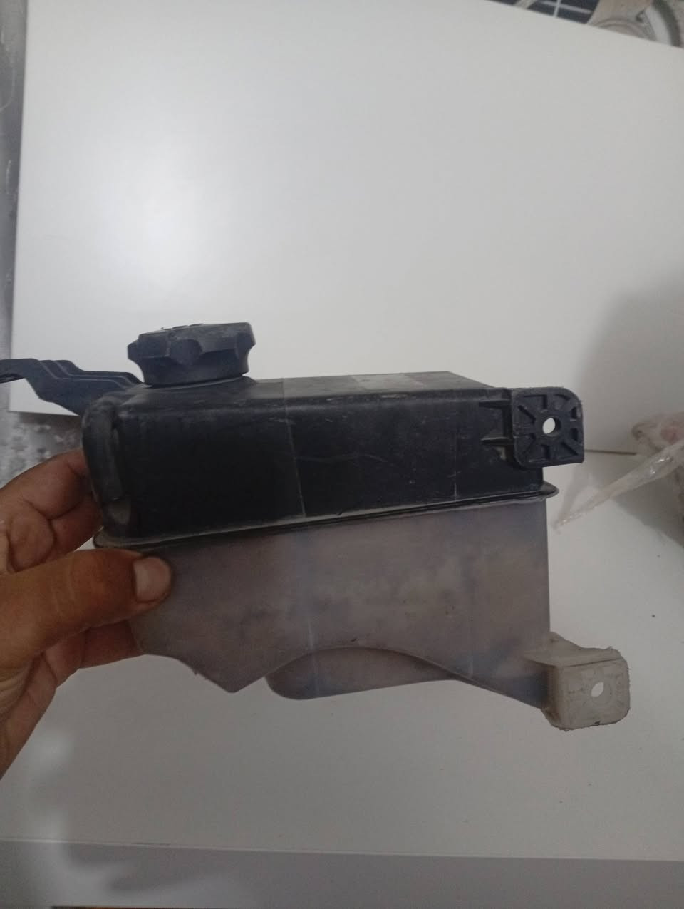 فقط الأغراض المنشوره متوفرة 
تتوفر مجموعه بسيطه من أدوات سنتافي 
تتوفر خدمه توصيل لكل المحافظات 
للحجز رقمك وعنوانك وأقرب نقطه داله


**إذا كنت صاحب هذا الإعلان وتريد حذفه لأي سبب، رجاءا أرسل رسالة إلى الدعم الفني**