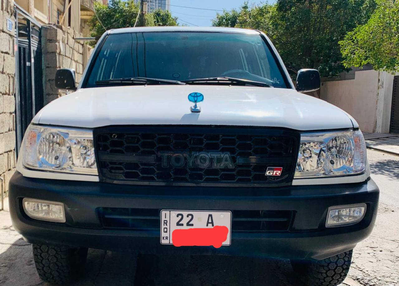 سلام عليكم تويوتا لاندكروزر موديل 2004 رقم اربيل جديد سنةوية جديد هزة جديد كير مكرك جديد تبريد كل شغال تاير جديد باتري جديد سيارة حلوة نضيفة مصبوغة عام جمالية بدون ذربة بدون كص اخوان سيارة مال بيت مال جناي اكرر سيارة مصبوغ عام جمالية سيارة بسمي تريد وكالة تريد تحويل حاضر مكاني اربيل مراوسة حسب قناعة ***********  *********** بي واتساب أربيل, العراق
