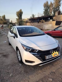 نيسان صني 24 مكسيكي  كلين حتى الأرضيات بعدهن مال الشركة والمسجل الأصلي...