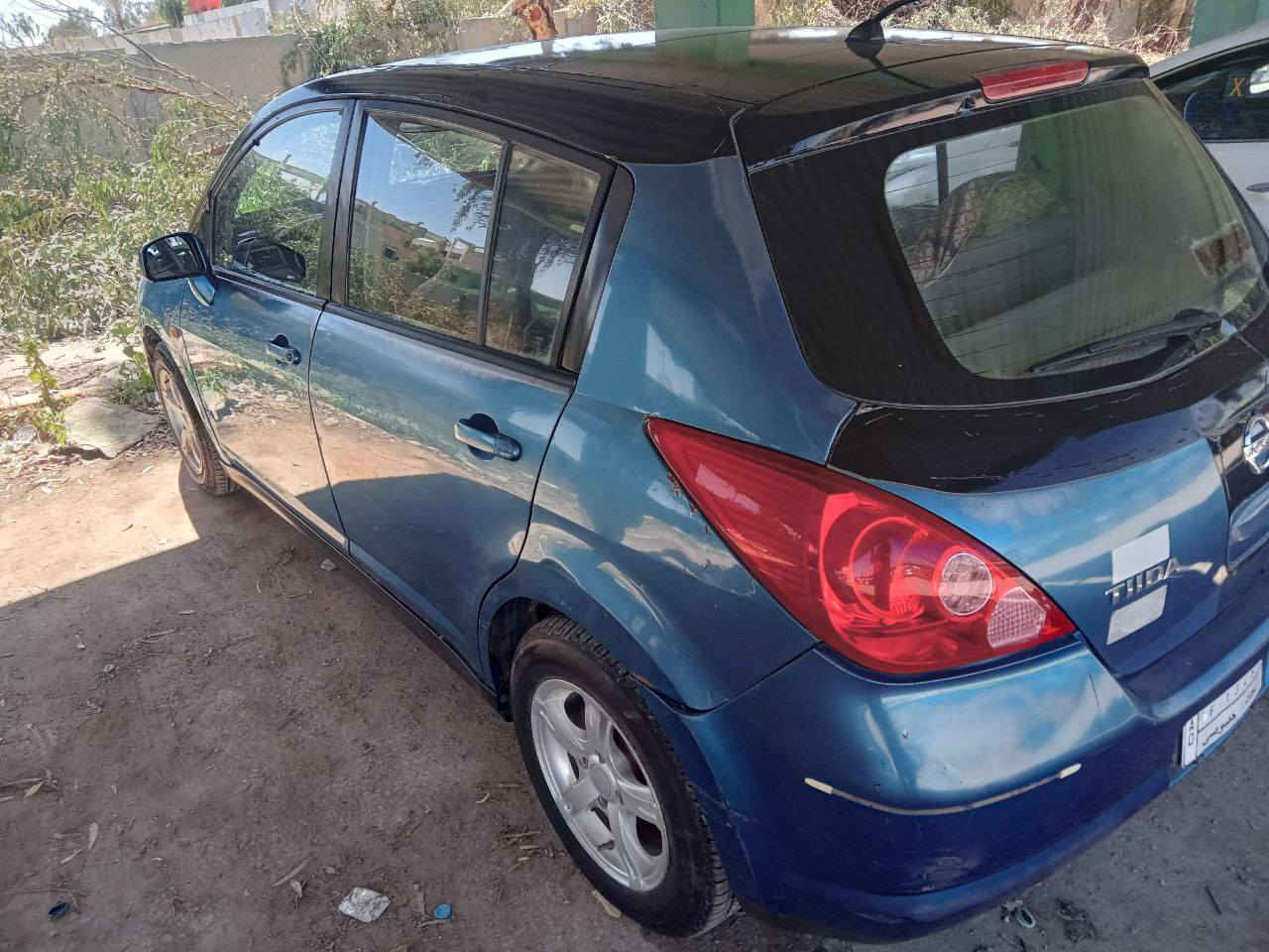 السلام عليكم
للبيع نيسان تيدا 2007
 رقم بغداد بأسمي مشروع سنوية 27
محرك 1600 مكفول
 كيرر AT المرغوب 
شواصي لغود تكم مكفولات
 حداديه إماميه خلفيه جديده 
تبريد ثلج وتدفئة شغالات
 السياره نافضها على أيدي ومال جناي 
منظومة البنزين جديدة ادامه كامله 
باتري وراديتر جدد 
السيارة بلادية بدون صبغ وبيها جارد مكانات
السعر 68 
المكان بغداد 

‭***********
