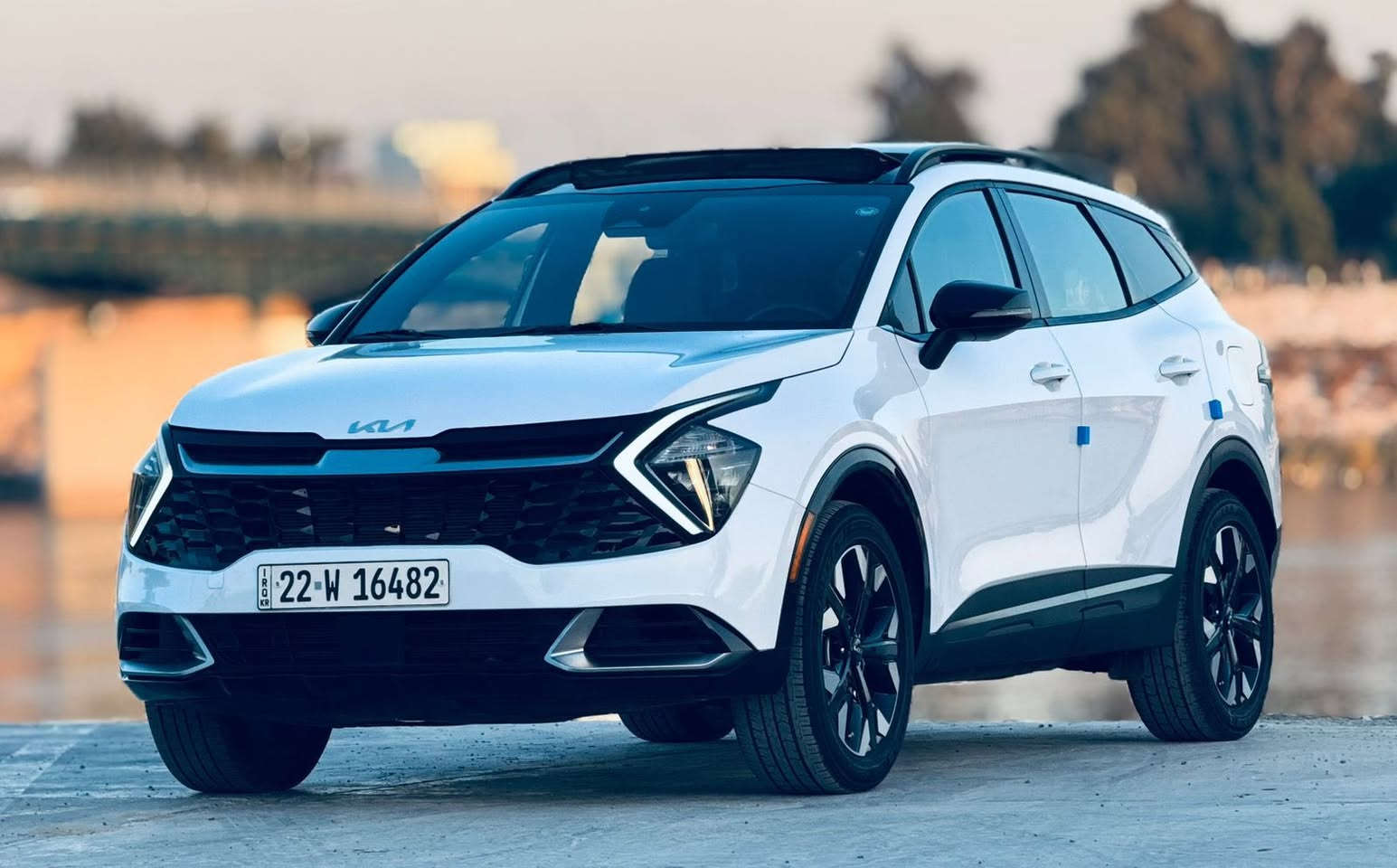 السلام عليكم
سبورتج 2023 Xline فول الشكل الجديد رقم اربيل بأسم شركة وكالة او تحويل مضمون وارد امريكي وصور الحادث مرفقة مع الصور بدون ايرباك 
المواصفات : بصمة / بانوراما / جنطة كهرباء / تسغيل عن بعد / شاشة ديجتال / جلد / كرسي كهرباء / تدفئة كشنات / فور ويل / اطفاء ذاتي / شاحن وايرليس / هندبريك دكمة / حساسات / قطعتين تبريد / مود درايف / LED امامي وخلفي / محرك 2500 / مانع انحدار /  اوتو هولد / مانع انزلاق / رادار امامي / رادار جانبي 
مكاني الكاظمية شارع اكد 
ماشه 31 الف 
للتواصل والاستفسار : ***********
