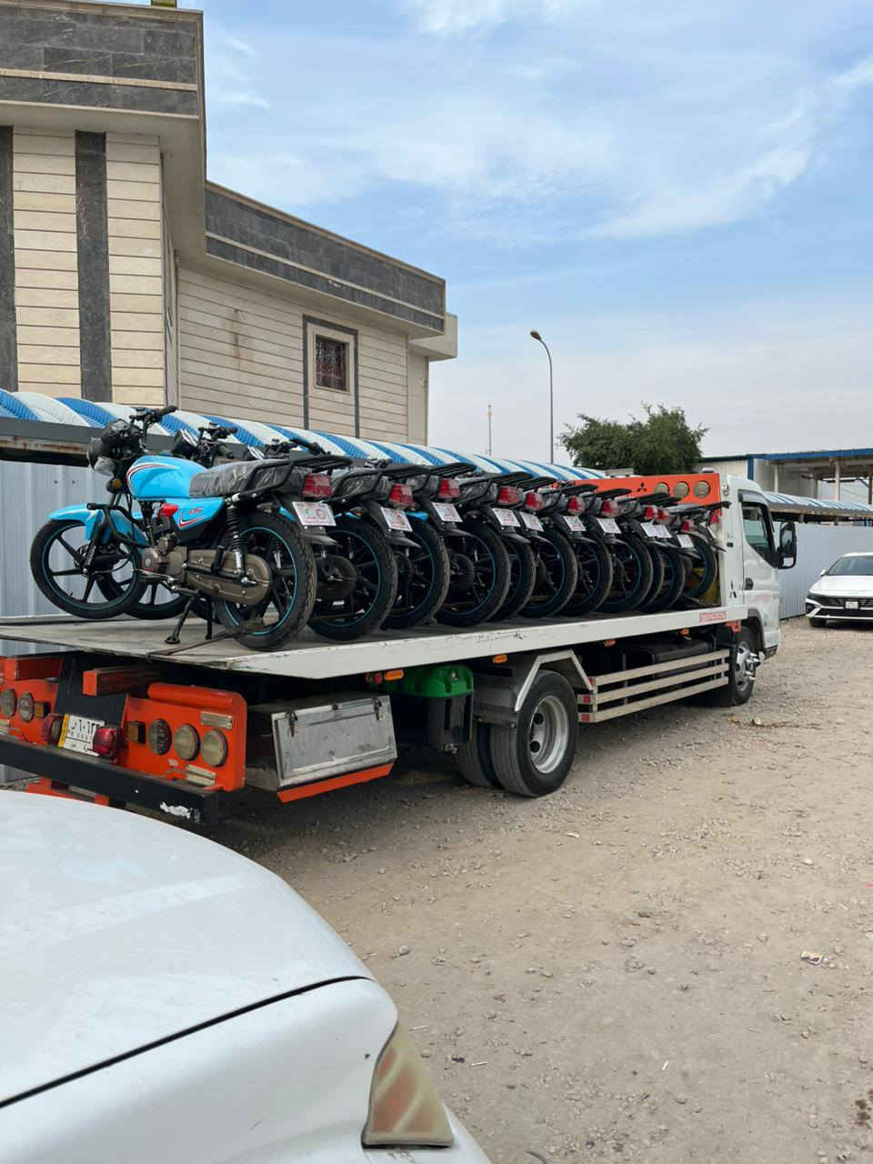 نقل كافت انواع السيارت في بابل وخارج بابل اتصال ***********
