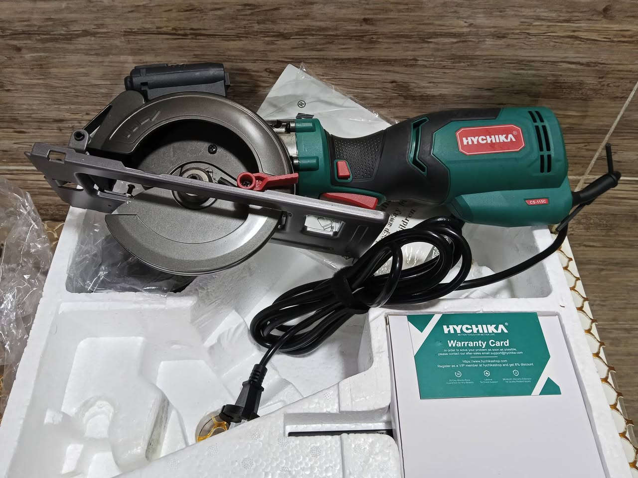 كوسرة زواية بالة الماني
جديد غير مستخدم تفيد خشب سيراميك حديد
سعر البيع ٤٠ الف مع التوصيل نهايته


**إذا كنت صاحب هذا الإعلان وتريد حذفه لأي سبب، رجاءا أرسل رسالة إلى الدعم الفني**