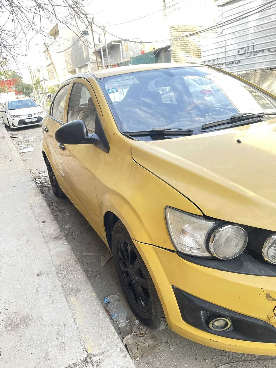 سونيك 2012 محرك 1800 
مكينة وكير مكفولات  صدر جديد تخم تاير جديد السيارة كاملة ومابيهة ايي نقص مكان السيارة بغداد الزعفرانية 
للاستفسار ***********
