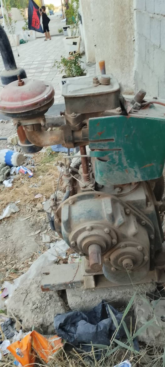 متاح مولد دنبر منشٱ هندي حجم جبير 12 كيفي شغال بحاله ممتازه شرط توليد مكان بغداد ***********
