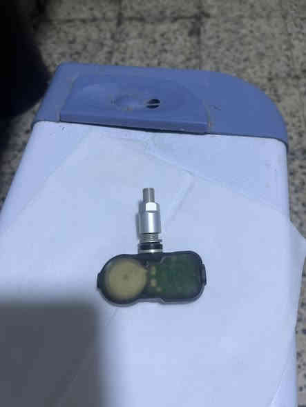 دسكات فورتي أصليات تفصيخ نظفات جدا من موديل ١٩ لل ٢٤ 

نظافه ٩٠ب ١٠٠ ابو البزيم 

السعر ٤٠ الف 

حساس تاير اصلي تفصيخ نظافه ١٠٠ب ١٠٠ ع فحص 

السعر ٣٥ الف 

العنوان بغداد 

***********
