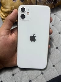 آيفون 11 • ١٢٨ • بطارية ١٠٠