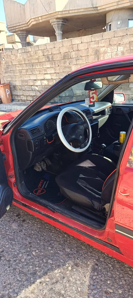 السلام عليكم اوبل فكترا موديل 91 حجم 16دوش سنويه 2030 رقم دولي شرط التحويل  محرك وكير بل شرط  لا تبخير ولا تنغيص قفل مركزي دفتر بانزين شاشه دايمون سماعات 4 مال الانترا تايرات جدد صدر شرط السياره كلها بلاد مال جناي مكان السياره كركوك قضاء الحويجه حي العسكري  السعر 45 بيه  مجال طكه خابرني *********** ودلل كركوك, العراق
