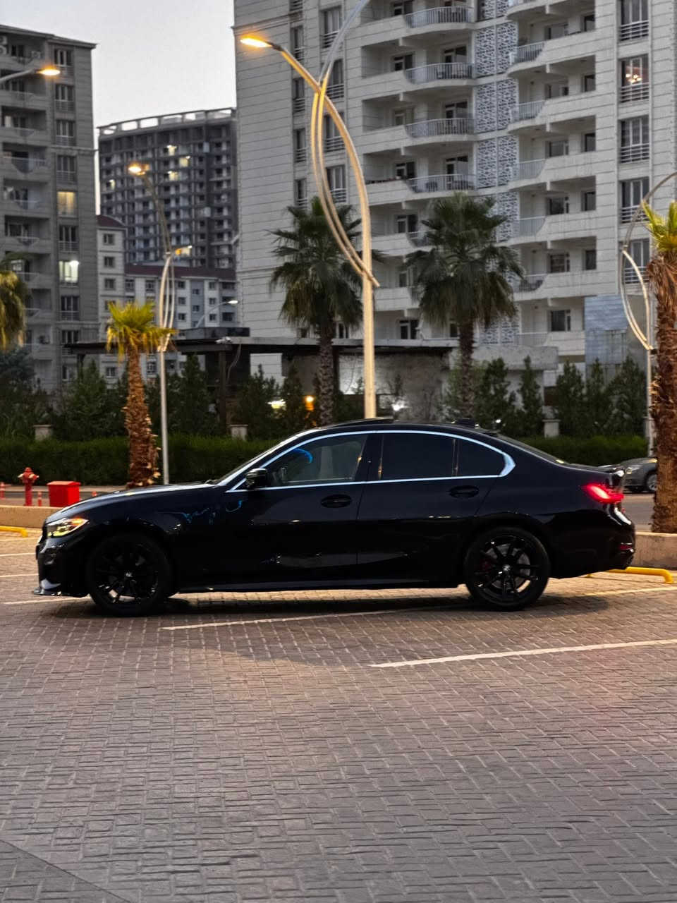 Bmw 330i 2020 سعر مناسب 
بي ام دبليو 330 S drive 
سيارة گير محرك كهربائي كله اب شرط 
داخلة كلين هنانة بالعراق سوت الحادث 
رجاء ولا احد ياسلني على مود رقم الشانصي !!
بيه باب صبغ جاملغ خلفي و جاملغ امامي 
ثلث قطع صبغ ويا مكانين تعديد 
ماشية 69 الف مايل 
سيارة مواصفات داخل بيج 
داون بايب گزوز صوت ناعم مو مزعج 
گيج الكتروني 
سيارة فول فول لعد داتاشو والبردة 
باقي كله فول مواصفات 
سعر السيارة 219 ورقة مجال حق الجية 
بدون مراوس رجاء 
مكان اربيل 
واتساب ***********
